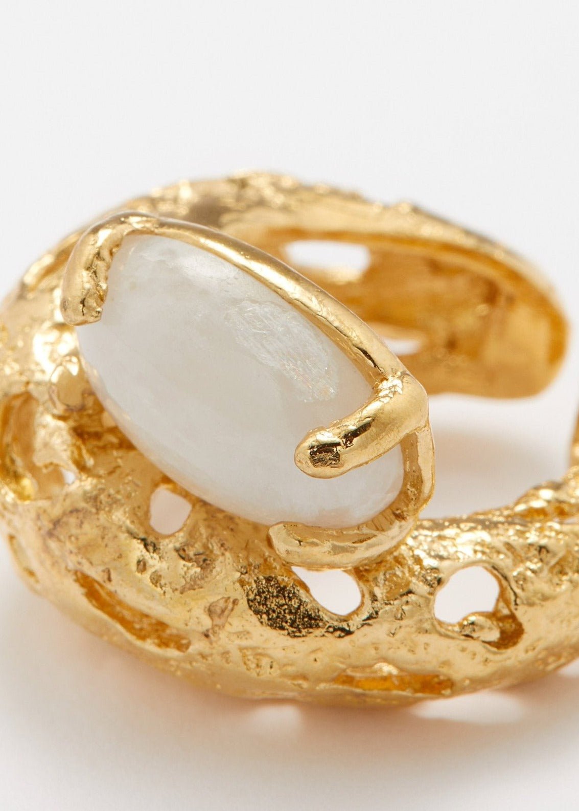 Mayge ring by Paola Sighinolfi