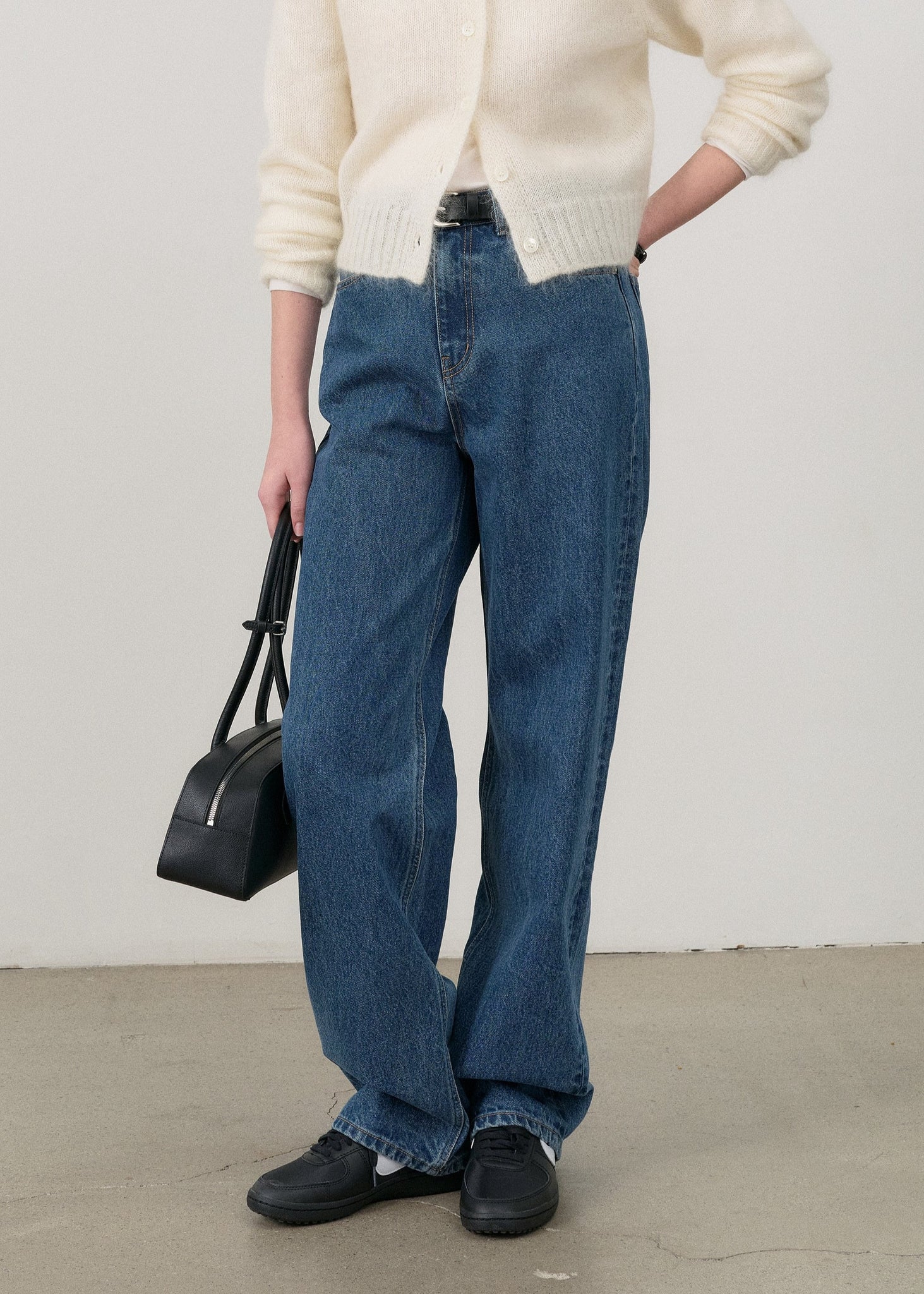 Wide jeans by Dunst