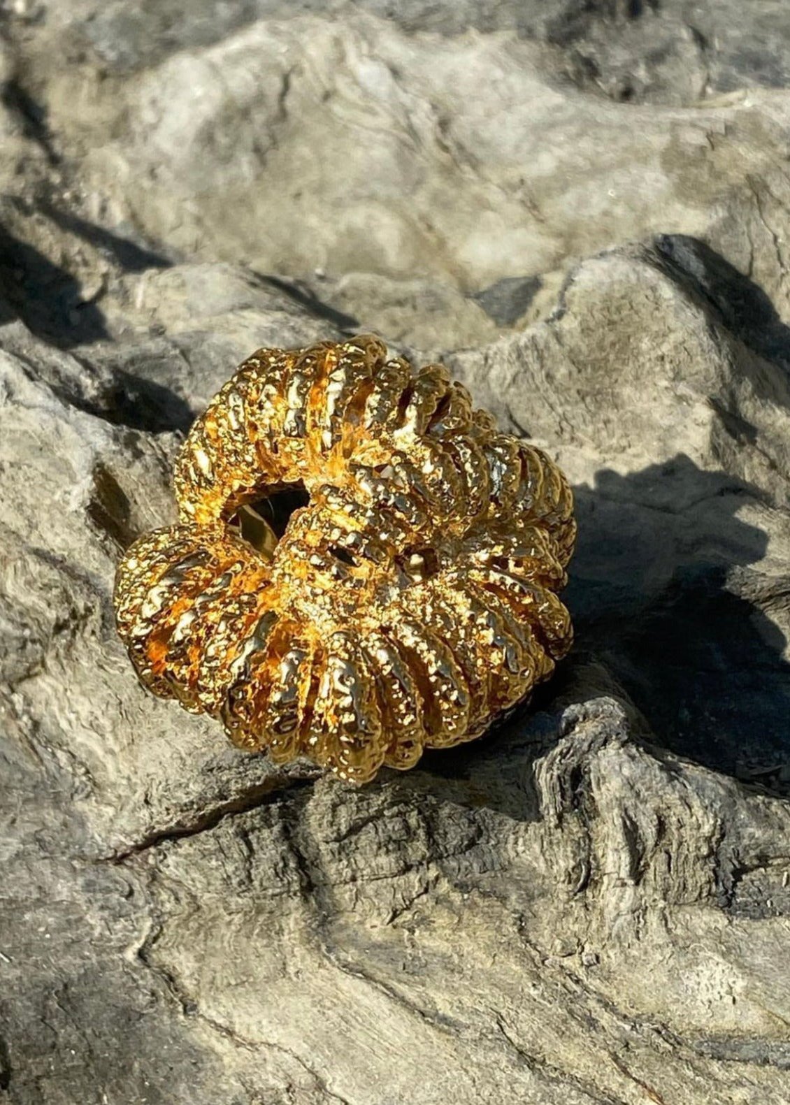 Era ring by Paola Sighinolfi