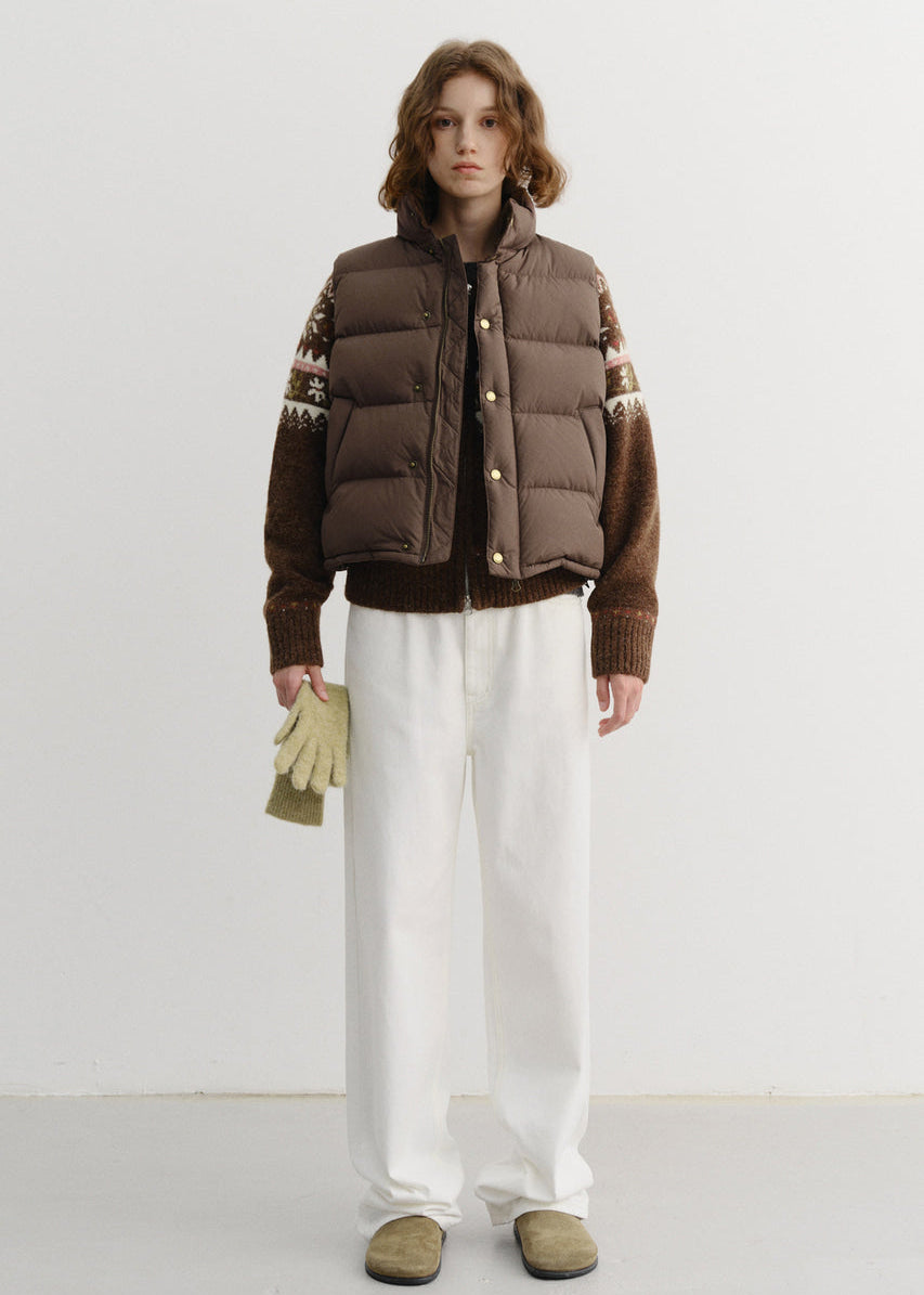 Пуховий жилет від Dunst