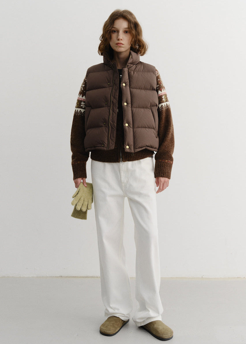 Пуховий жилет від Dunst