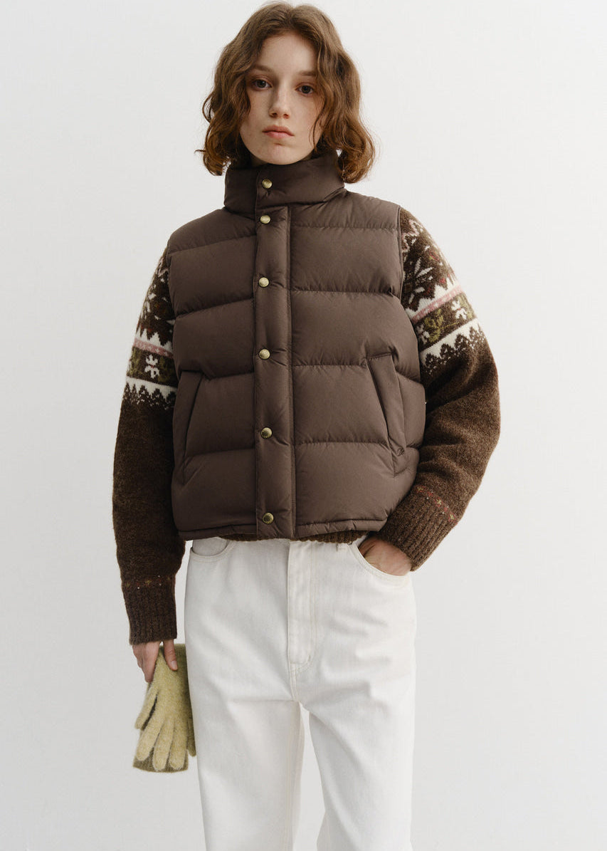 Пуховий жилет від Dunst