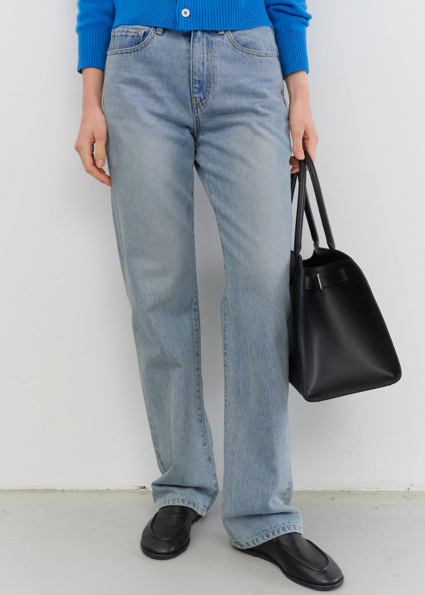 Straight jeans by Dunst