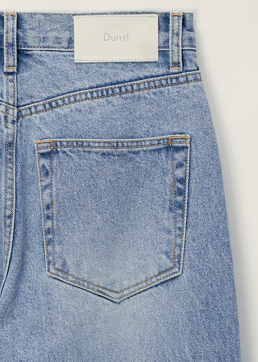 Straight jeans by Dunst