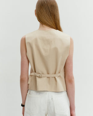 Linen vest by Dunst