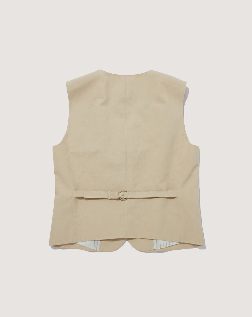 Linen vest by Dunst