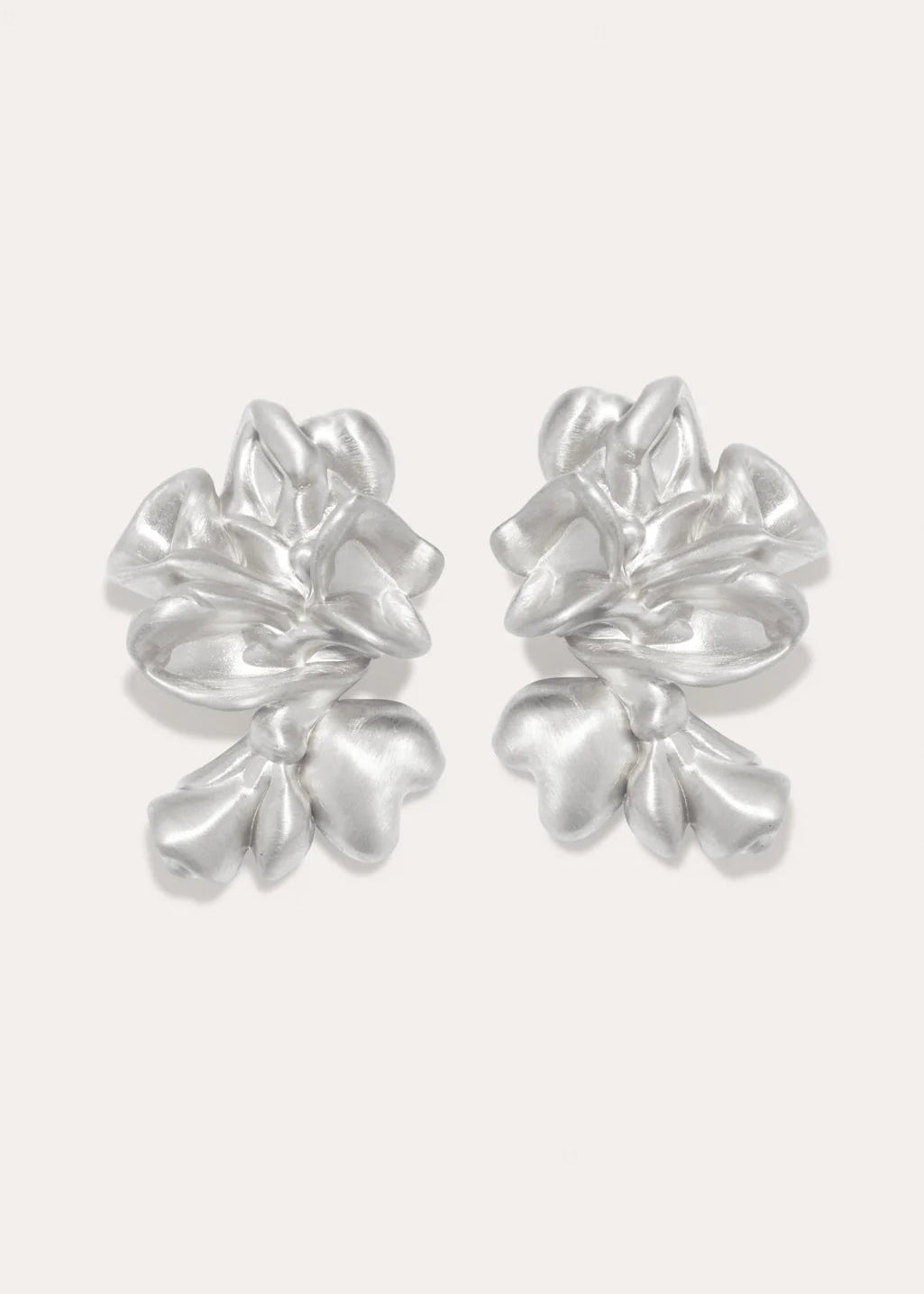 Сережки-квітки Oversize від Completedworks