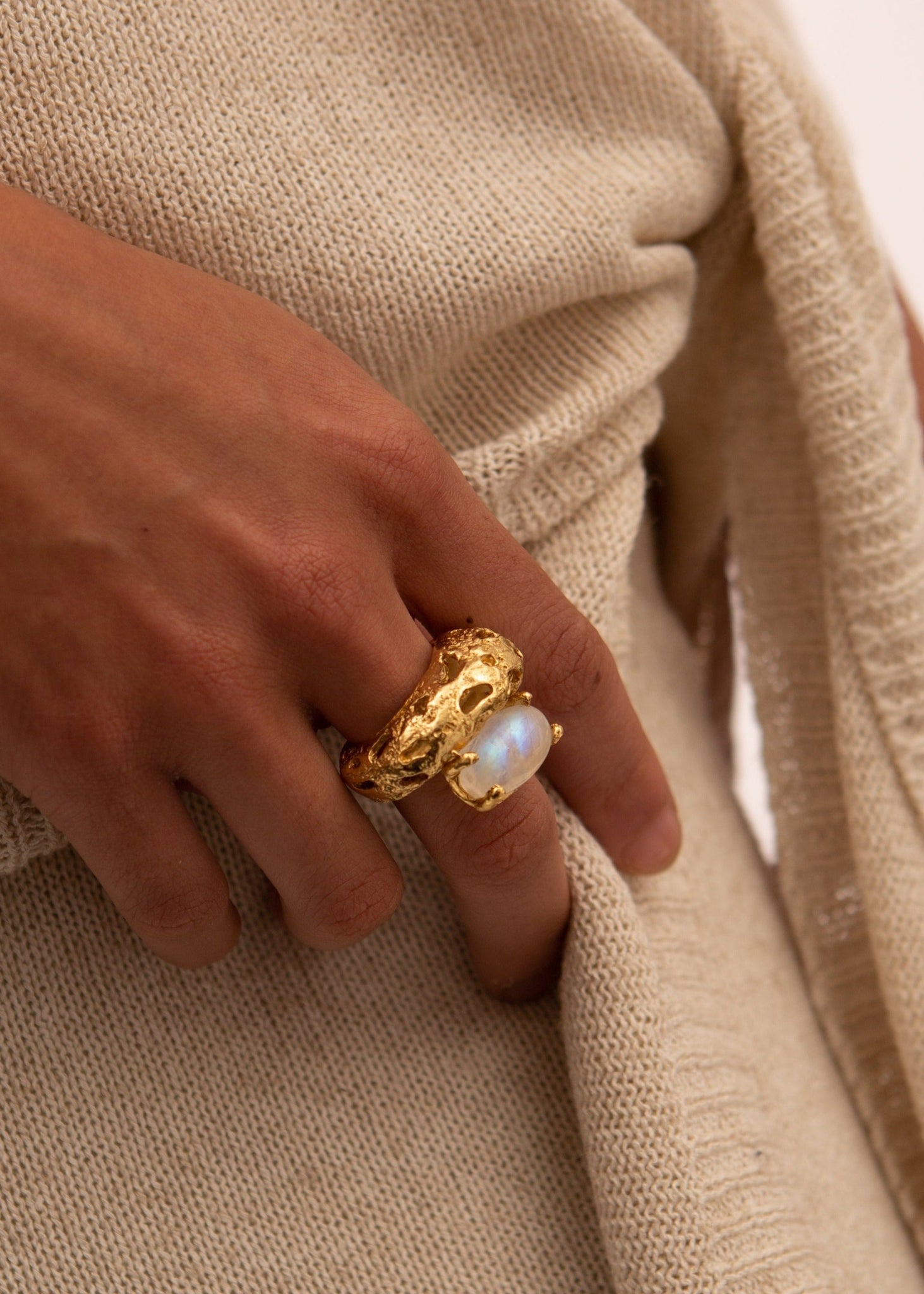 Mayge ring by Paola Sighinolfi