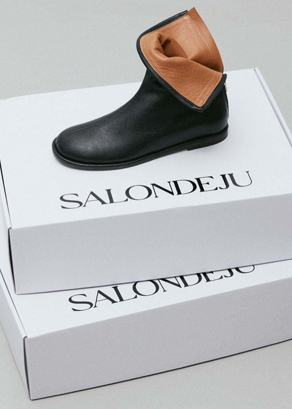 Чоботи Flat Welt Boot від Salon De Ju