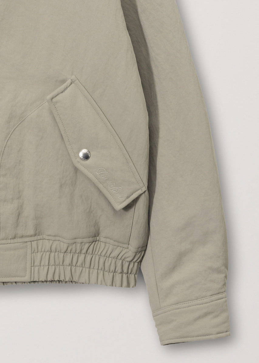 Утеплений бомбер від Dunst