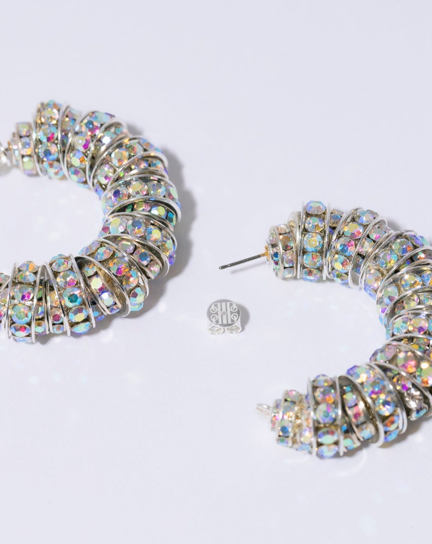 Сережки Fat Diamond Hoops від Pearl Octopuss.y