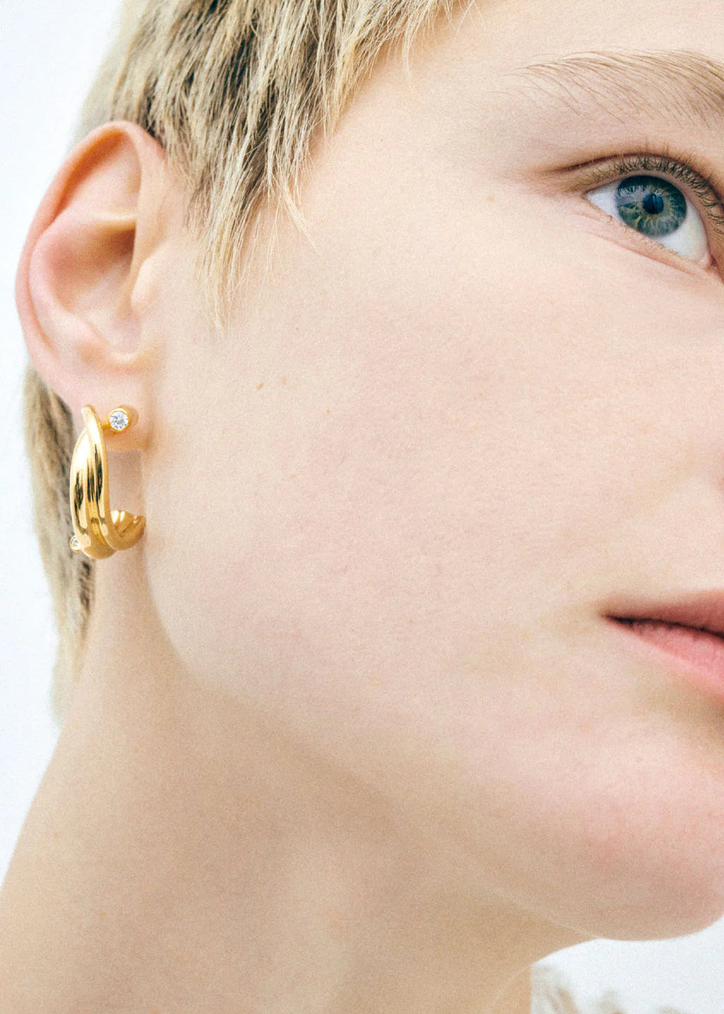 Сережки від Completedworks