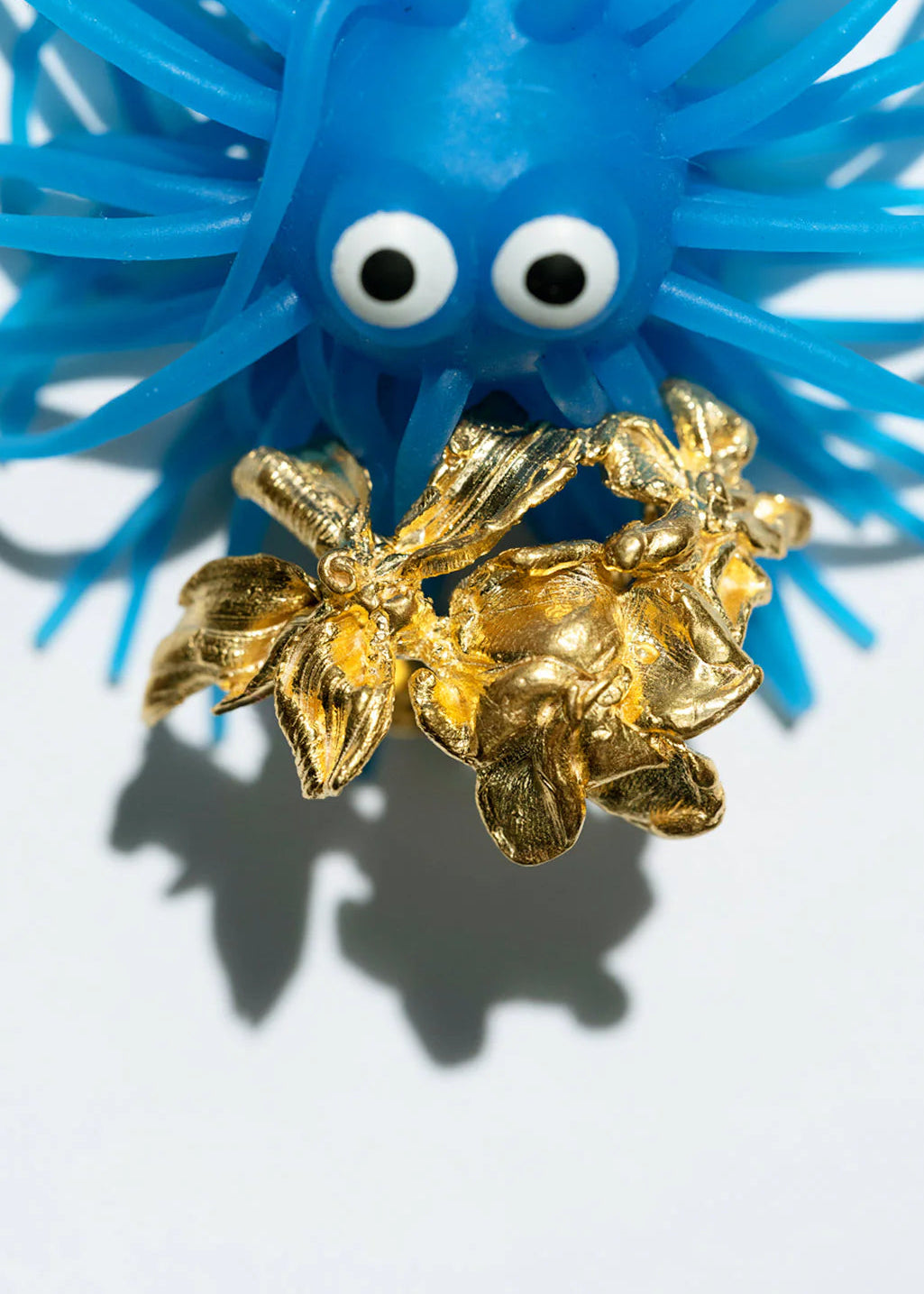 Каблучка-квітка від Completedworks