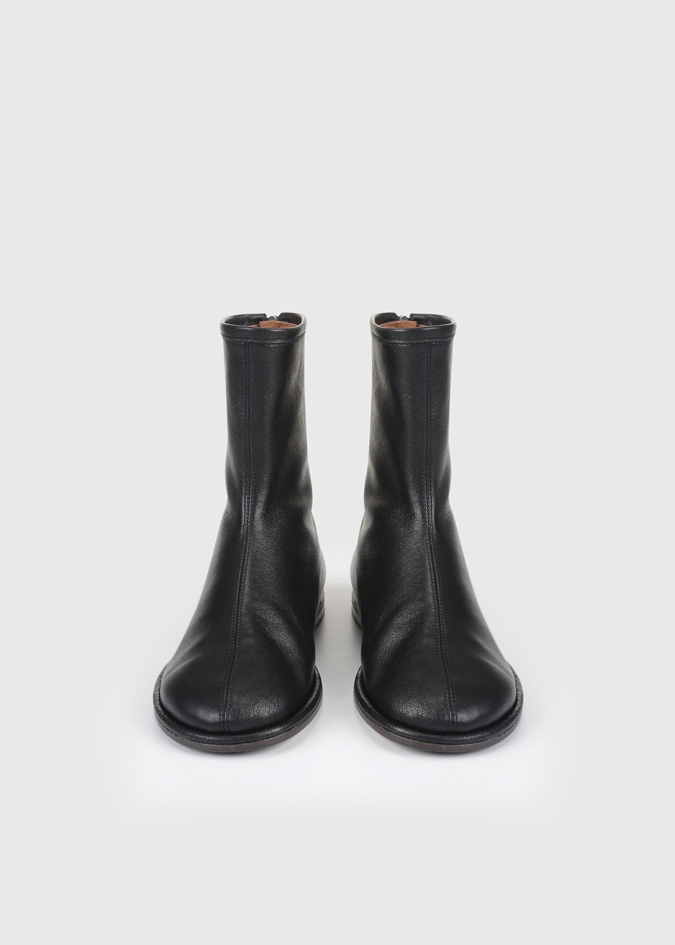 Чоботи Flat Welt Boot від Salon De Ju