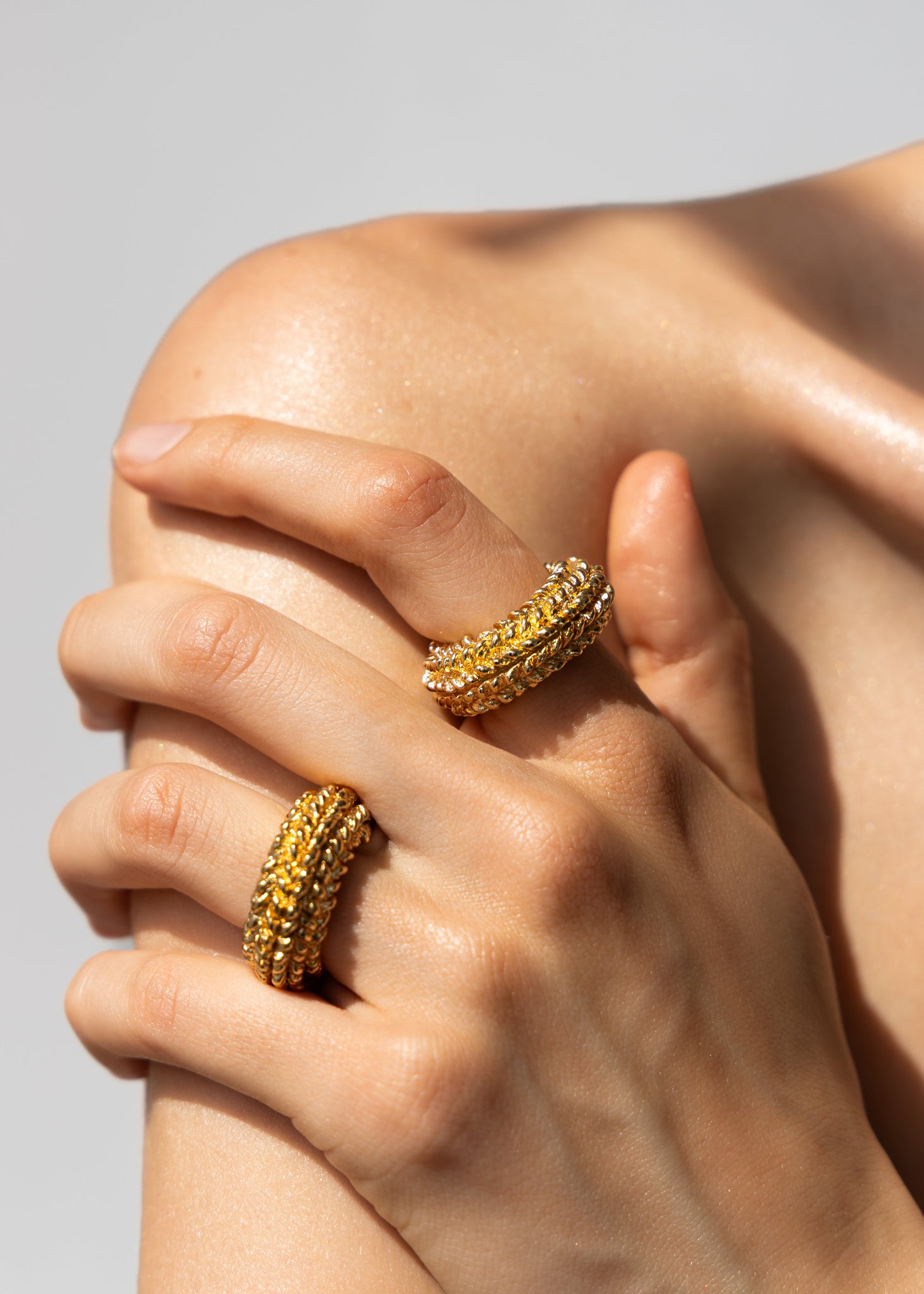 Каблучка-каф Gabby від Paola Sighinolfi